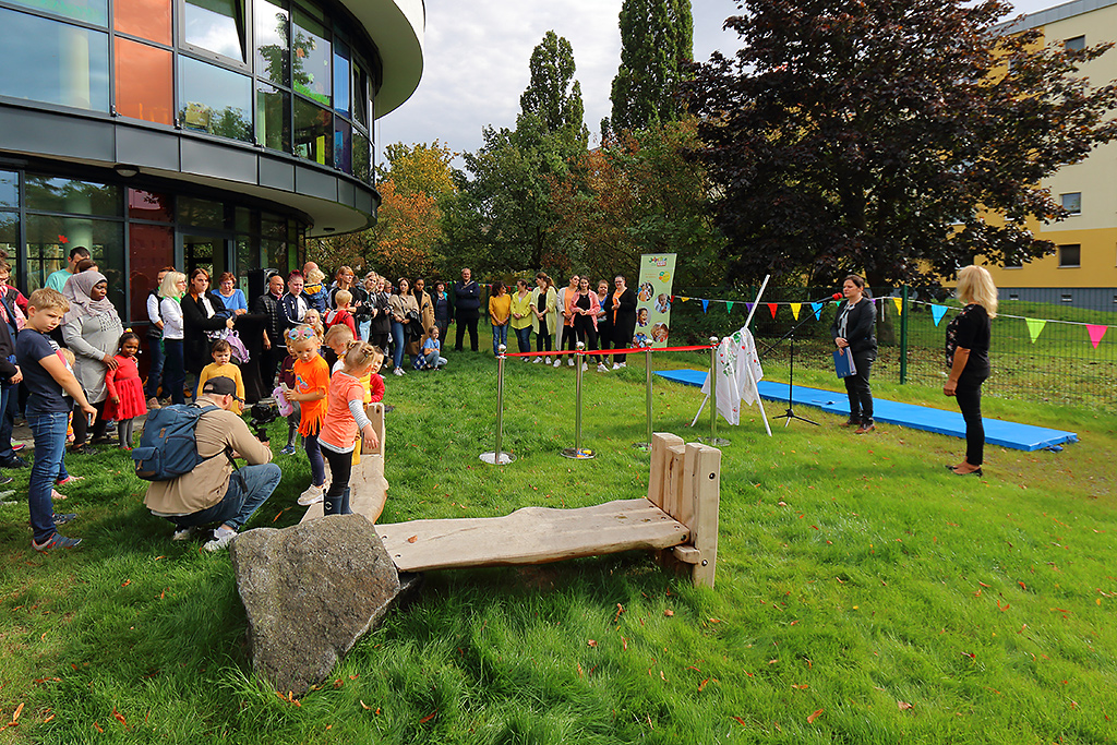 23-10-13_Eröffnung_Farbkleckse_04