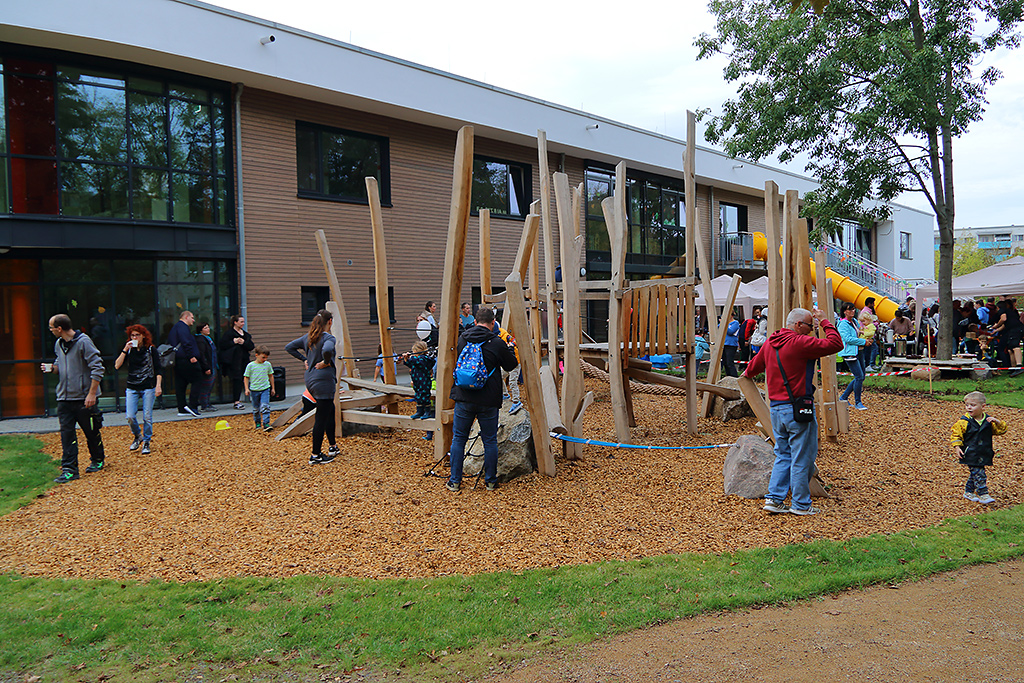 23-10-13_Eröffnung_Farbkleckse_19